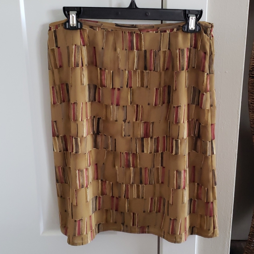 Gently worn Liz Claiborne skirt 8